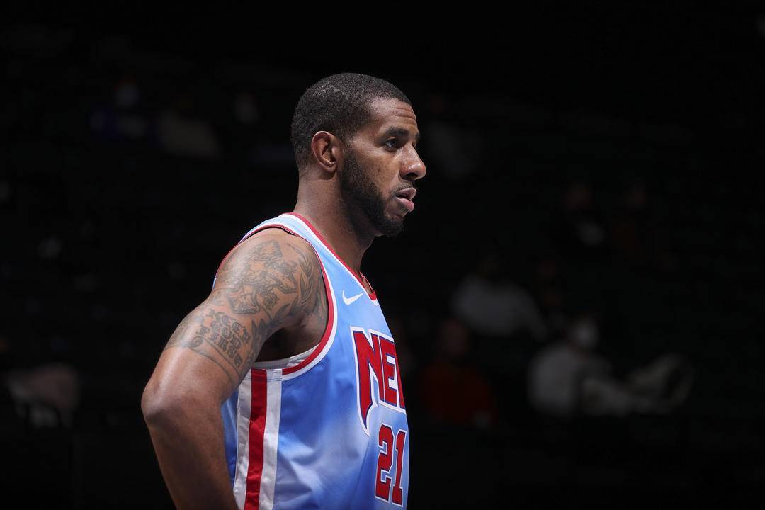 试更多战术 试更多战术