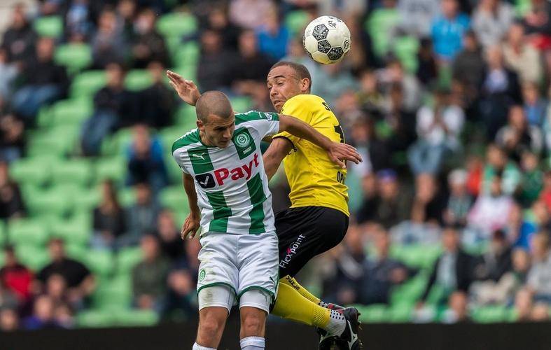 上配合的默 上配合的默