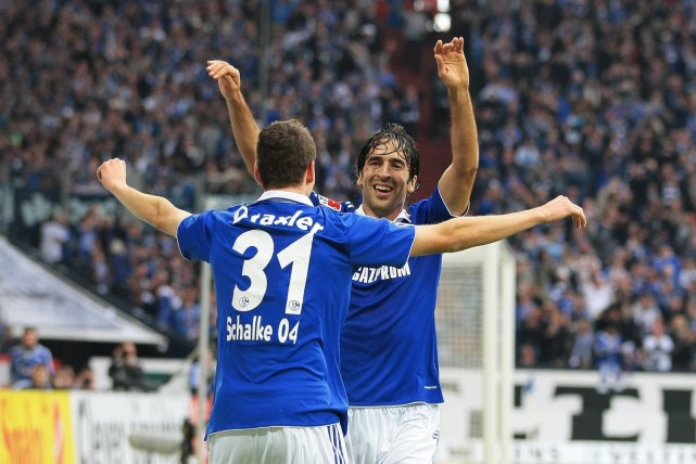 C罗成世界体育第一偶像,粉丝数远超篮球明星.