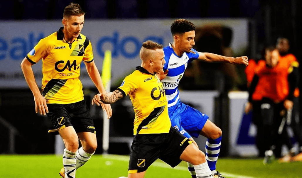 阿斯：姆巴佩&维尼修斯本轮遭遇种族歧视，对手球迷模仿猴子叫声